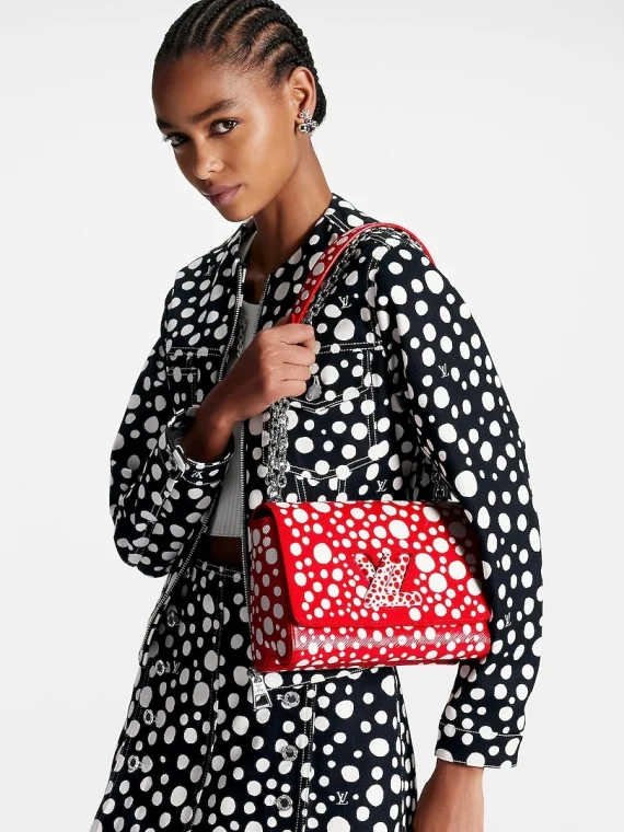 LOUIS VUITTON M21696 LV x YK Twist MM