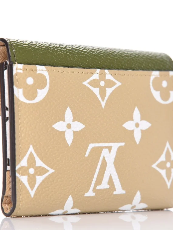Louis Vuitton Monogram Giant Zoe Wallet Khaki