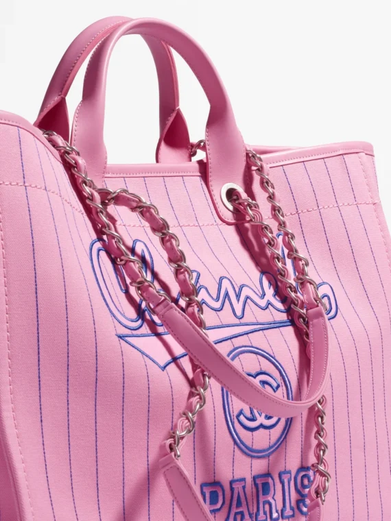 Chanel 19 Flap Card Case Quilted Goatskin