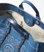 MAXI SHOPPING BAG chanel