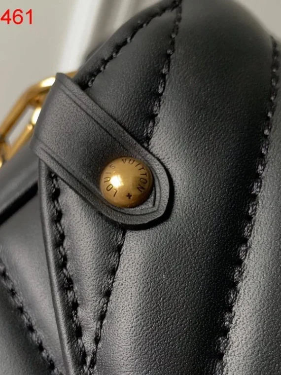 Louis Vuitton New Wave Multi Pochette Accessoires M56461