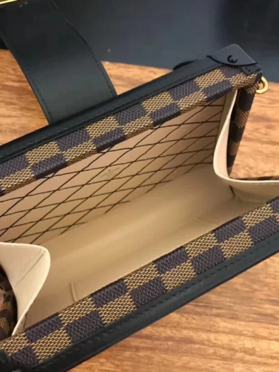 Louis Vuitton Petite Malle N41003