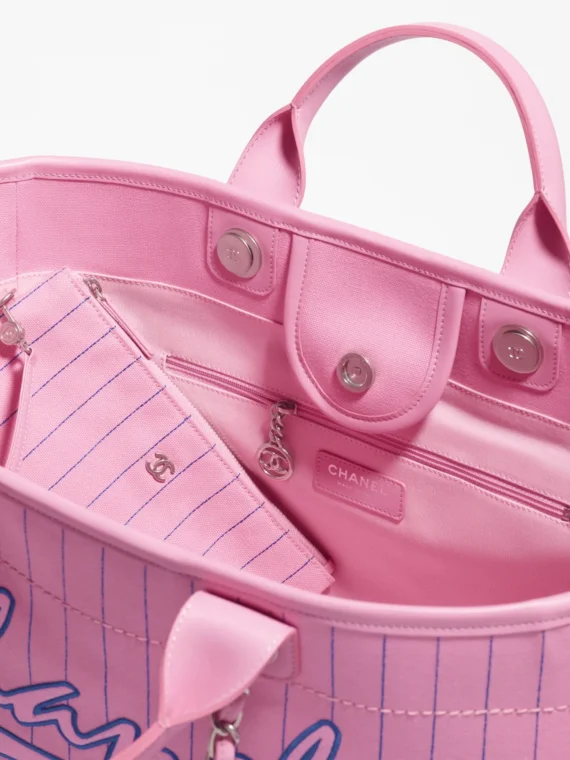 Chanel 19 Flap Card Case Quilted Goatskin