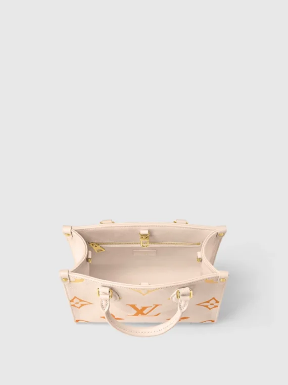 Louis vuitton M46513 OnTheGo PM