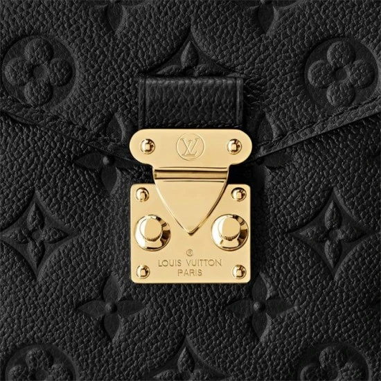 Louis Vuitton Pochette Metis