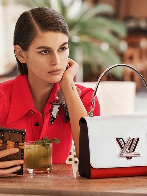 Louis Vuitton M55678 Twist MM