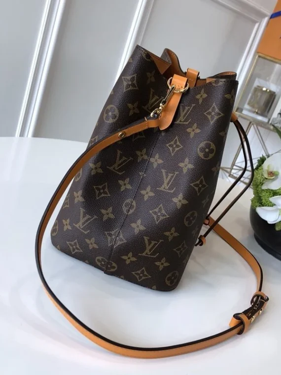 Louis Vuitton Neonoe M43430