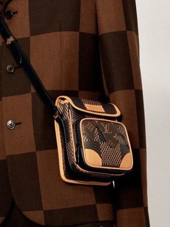 Louis Vuitton N40357 Nano Amazone Messenger