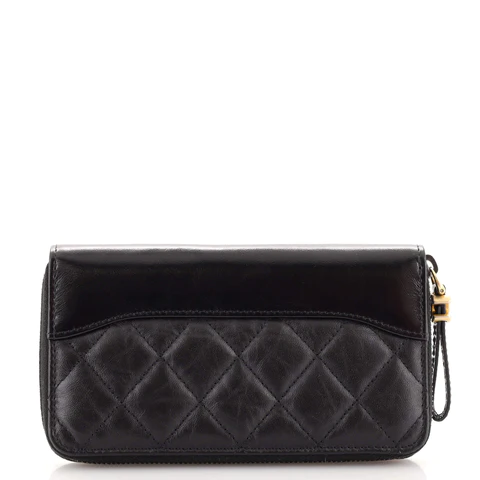 CHANEL 22 HANDBAG – Black & White Leather