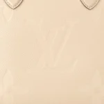 Louis vuitton M46531 OnTheGo MM