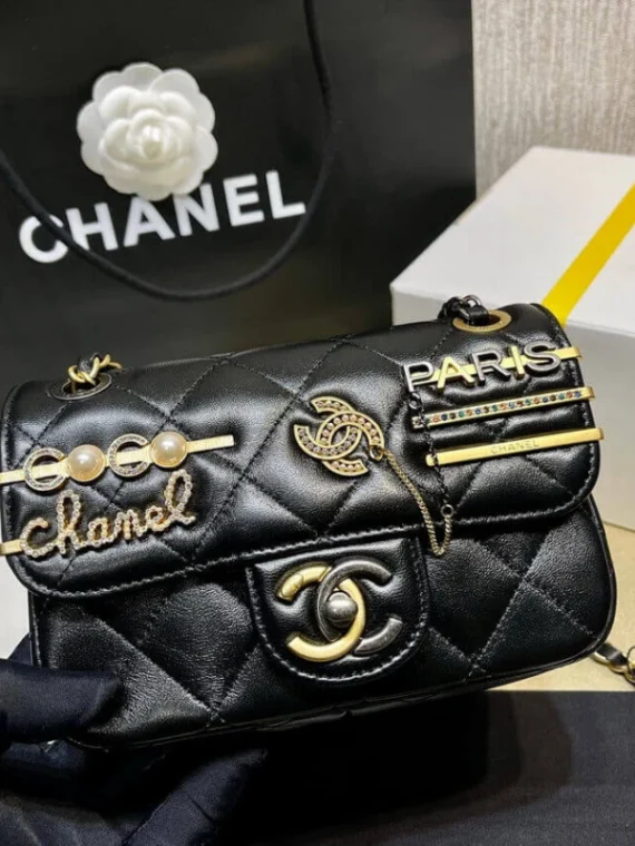 Chanel CC Pearl Coin Card Holder with Chain Quilted Caviar