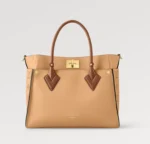 Louis vuitton M20633 On My Side MM