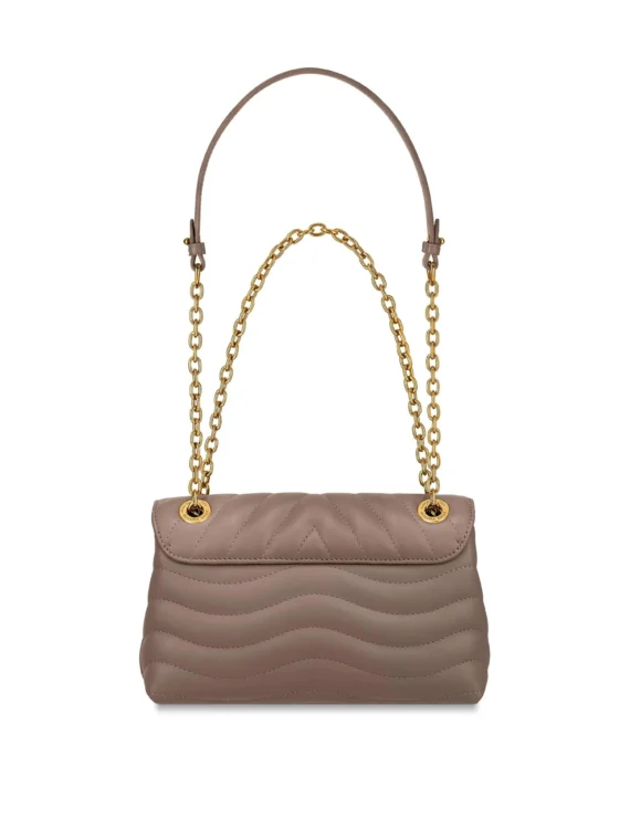 Louis Vuitton Wave Chain Bag M58550