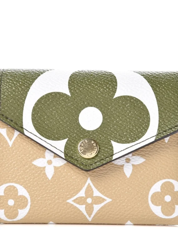 Louis Vuitton Monogram Giant Zoe Wallet Khaki