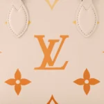 Louis vuitton M46513 OnTheGo PM