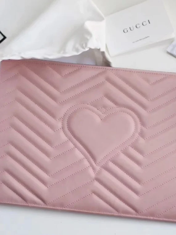 Gucci GG Marmont matelasse leather pouch 476440