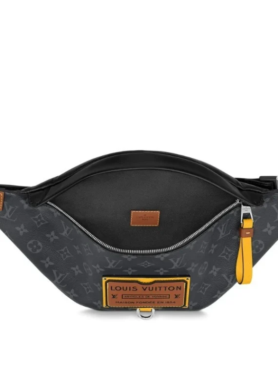 Louis Vuitton M45220 Discovery