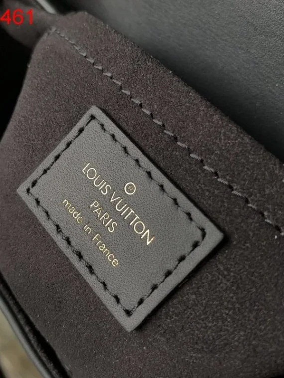 Louis Vuitton New Wave Multi Pochette Accessoires M56461