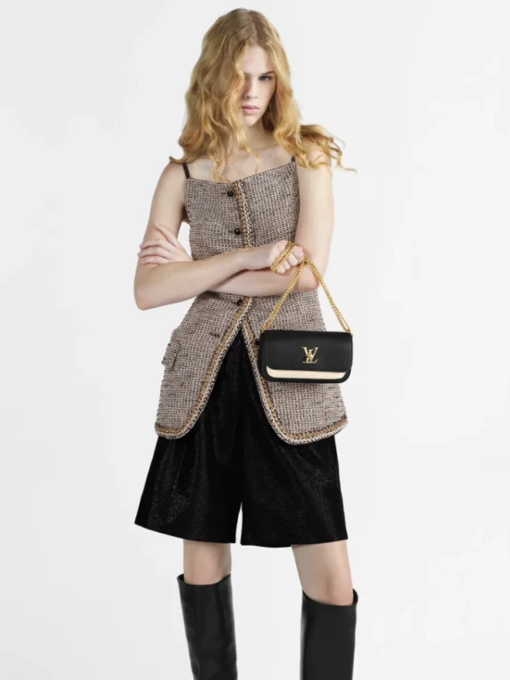 LOUIS VUITTON M81560 Lockme Tender Pochette